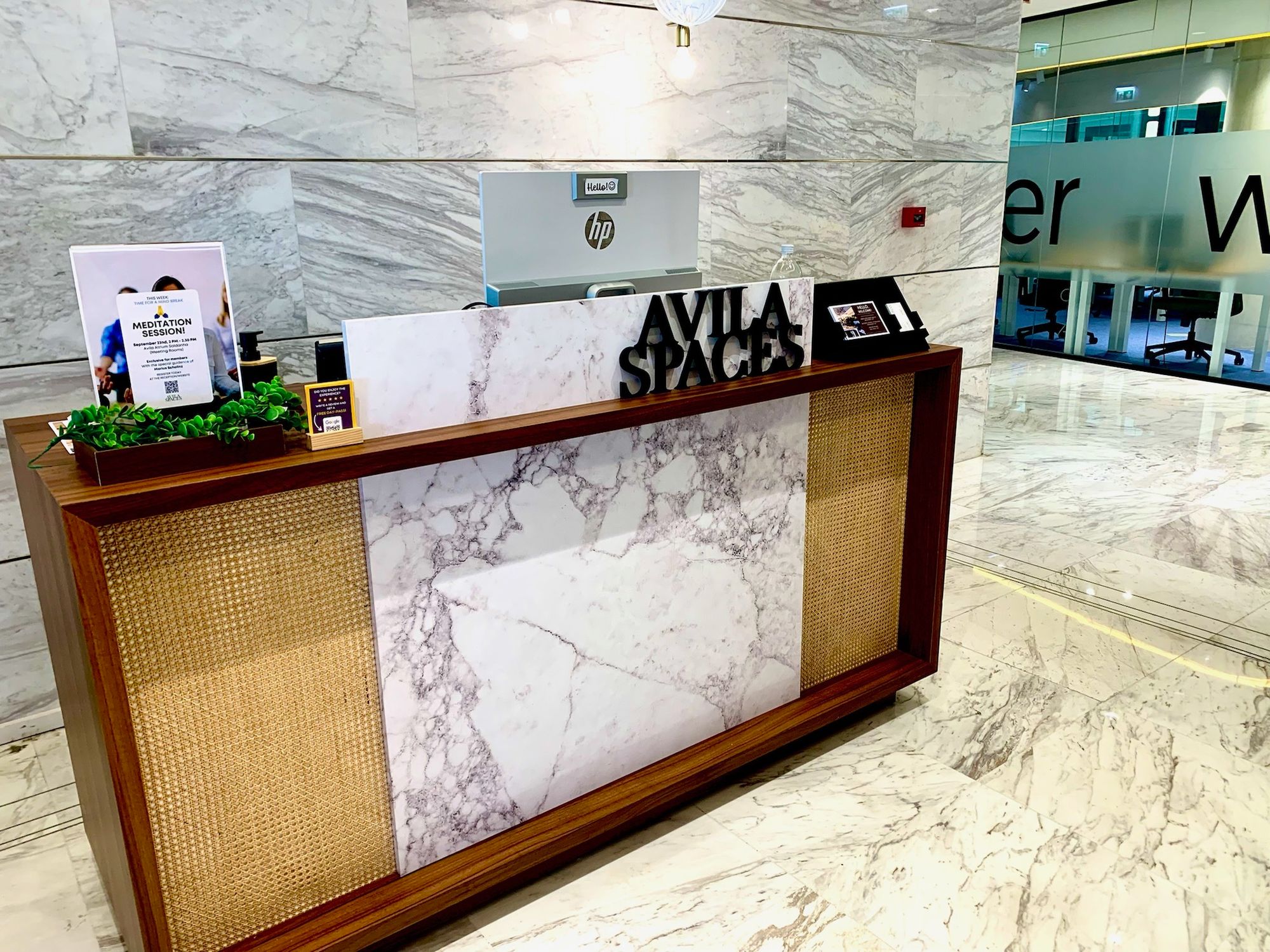 Interior mall Lisbon receptionist desk for AVILA SPACES